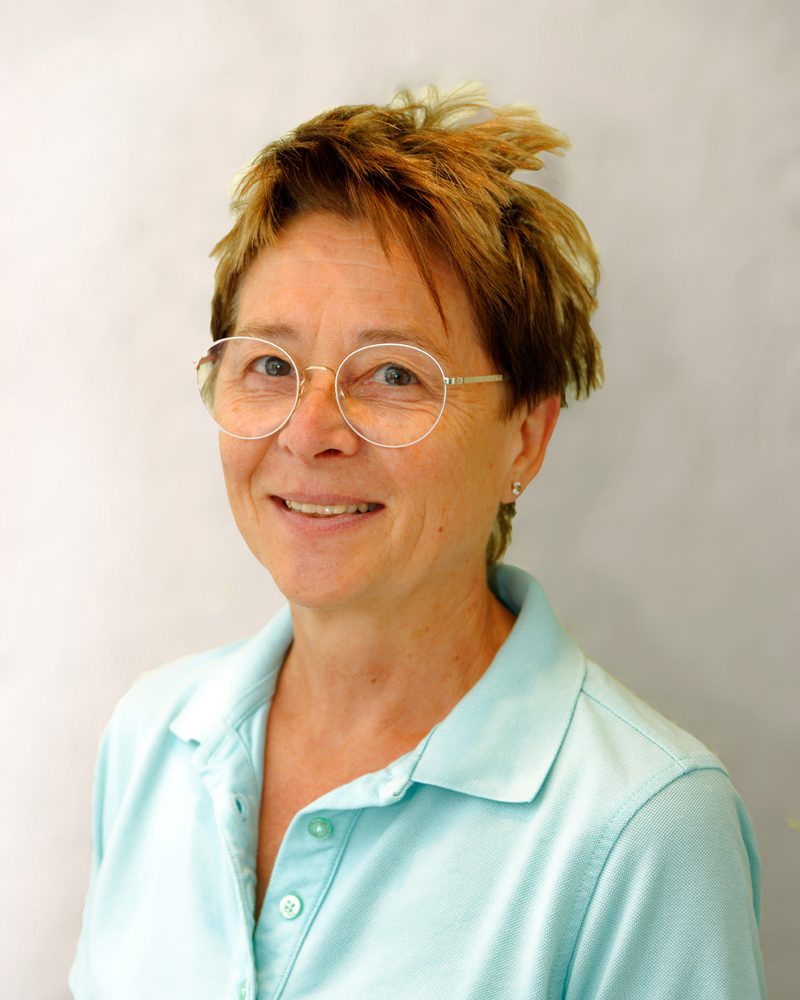 Ines, Mitarbeiterin der Zahnarztpraxis Dr. Benedix in Mittweida (Rezeption, Behandlung)